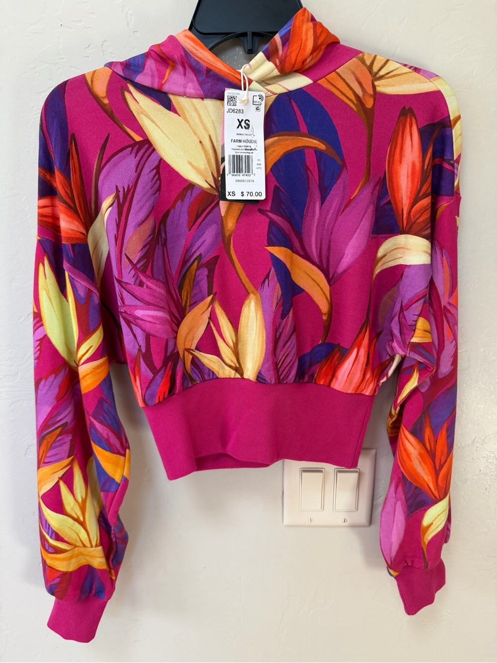 Adidas x Farm Rio Women’s XS Cropped Hoodie Pink Birds of Paradise Sweatshirt